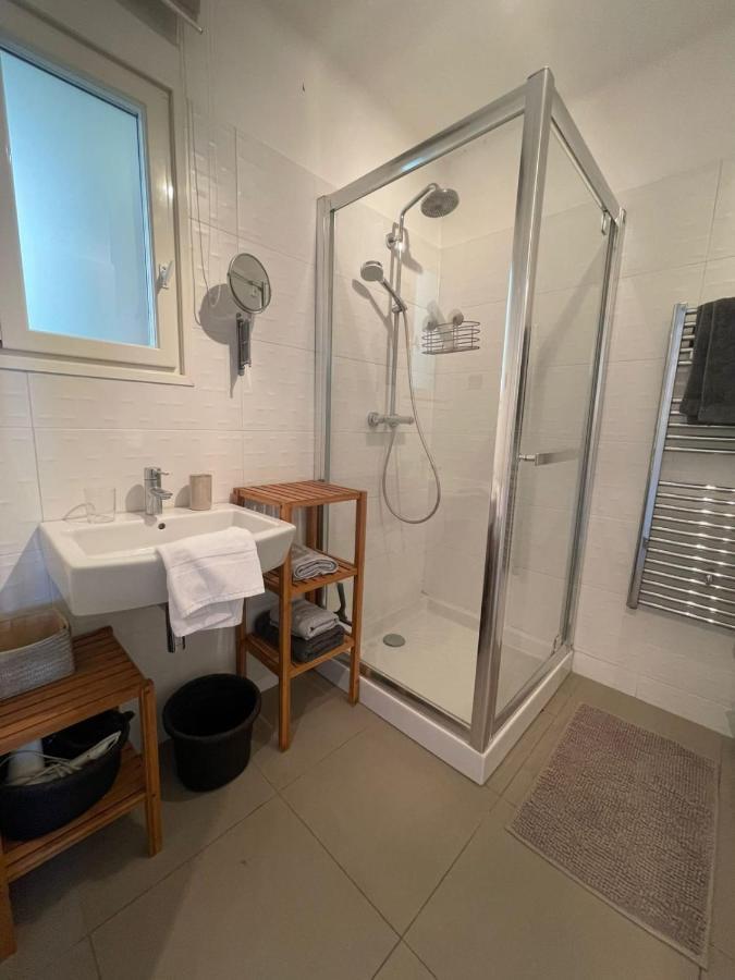 Fully Equipped Beachfront In The Heart Of The Center Appartement Antibes
